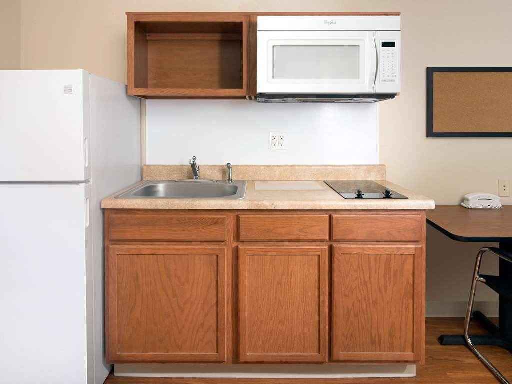 Extended Stay America Select Suites - Wichita - North Номер фото