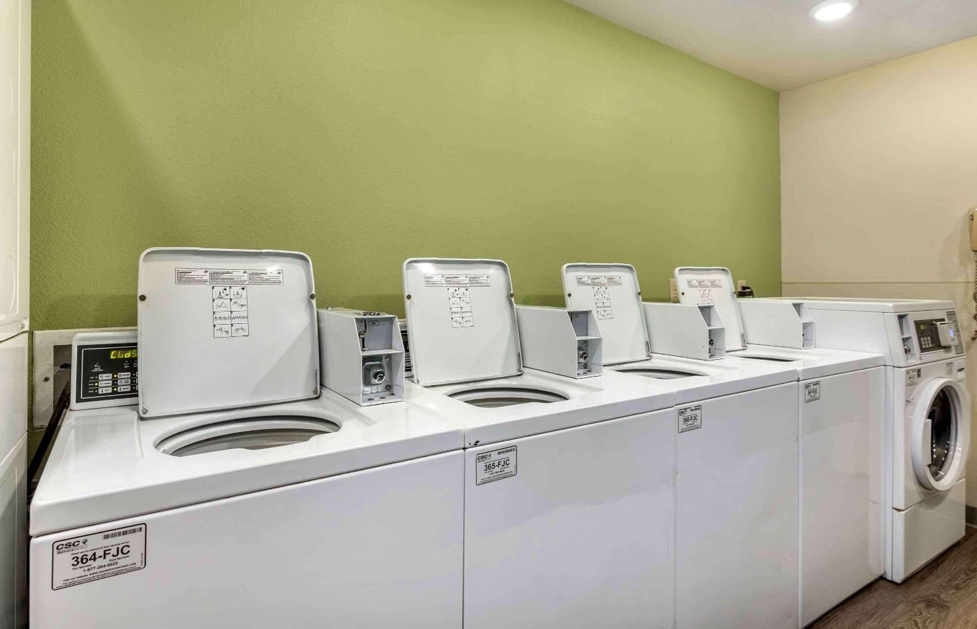Extended Stay America Select Suites - Wichita - North Экстерьер фото